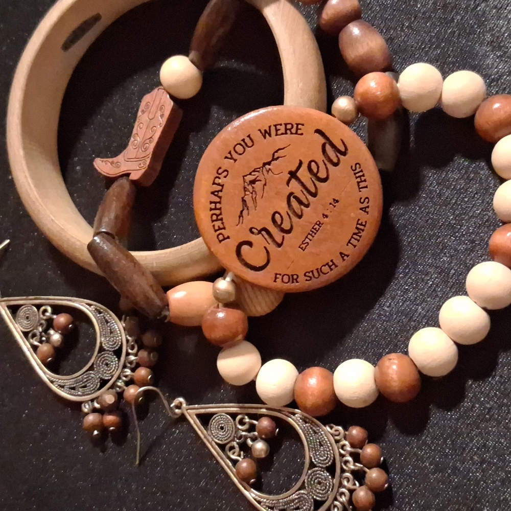 Inspirational Wooden Beaded Bracelet Set